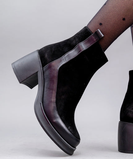 Ghete piele naturala- MADE